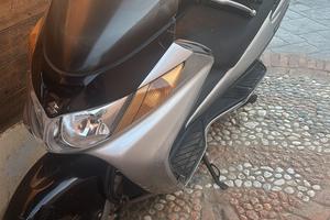 Burgman 400 anno 2004