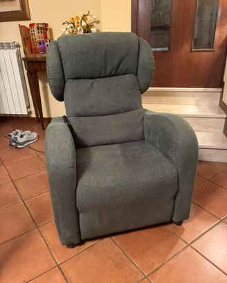 Poltrona relax Mamy 2 doppio motore e kit