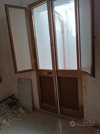 2 porte legno/ alluminio