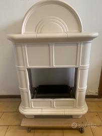 GUSCIO PORTA SFUFA IN MAIOLICA