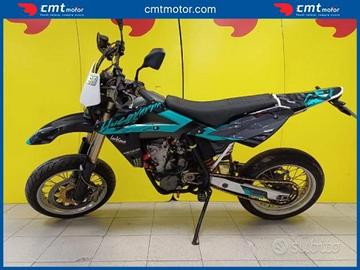 HUSQVARNA SM 510 R Finanziabile - nera / celeste