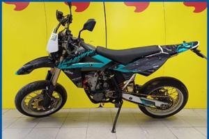 HUSQVARNA SM 510 R Finanziabile - nera / celeste