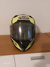 Casco Airoh con interphono