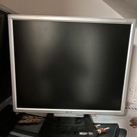 Monitor Acer 19’’ polici