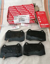 Pasticche anteriori nissan 350 Z marca Brembo