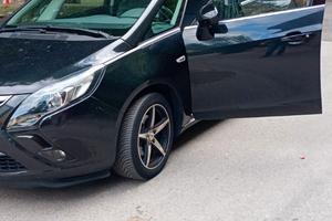 opel zafira tourer