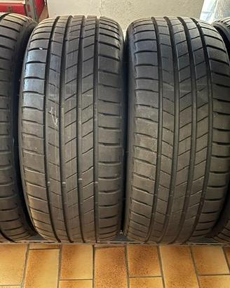 4 pneumatici estivi Bridgestone Turanza 215/5 R17