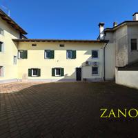 Casa accostata - Corno di Rosazzo