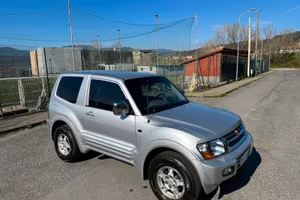 MITSUBISHI PAJERO 3.2 DI-D AUTOVETTURA  3 PORTE