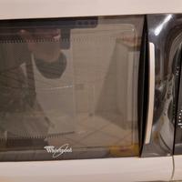 Forno a microonde Whirlpool 