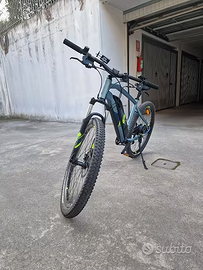 Mountain Bike Elettrica Rockrider E-ST 100