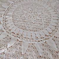 copri tavolo all' uncinetto 