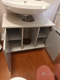 Mobiletto da Bagno