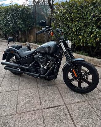 Harley davidson street bob 2022