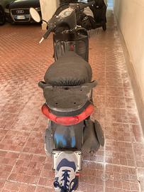 Scarabeo 50