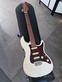 Chitarra Elettrica Stratocaster Larry Carlton