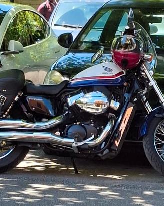 Honda VT 750 s