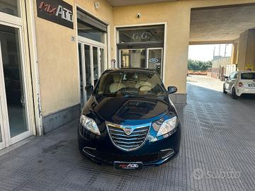 Lancia Ypsilon 1.2 69 CV 5 porte 30th Anniversary