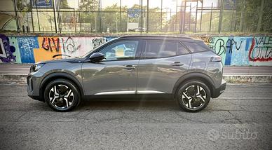 New Peugeot 2008 E GT 156 CV