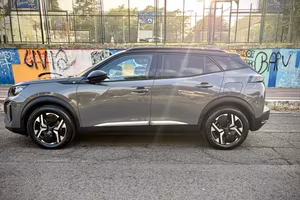 New Peugeot 2008 E GT 156 CV
