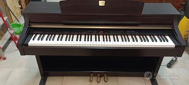 Pianoforte digitale Yamaha Clavinova 330
