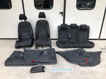 Sedili VW Golf 6 2009 5P stoffa alcantara neri