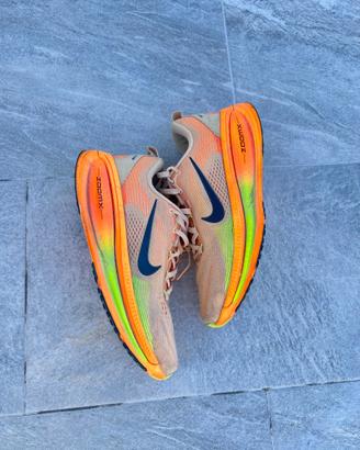 Nike vomero v15