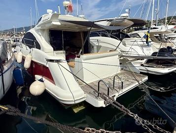 Azimut 43 S (2006) – Hard-Top raffinato