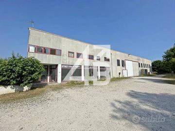 CAPANNONE - 5200M² - VIA DA VINCI, 17 (UD)
