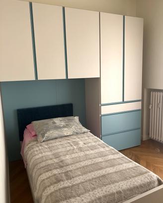 Vendiamo camera con letto singolo e materasso