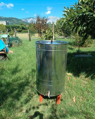 BOTTE IN ACCIAIO INOX per vino/olio con rubinetto