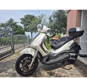 Beverly  400 ie bianco perla