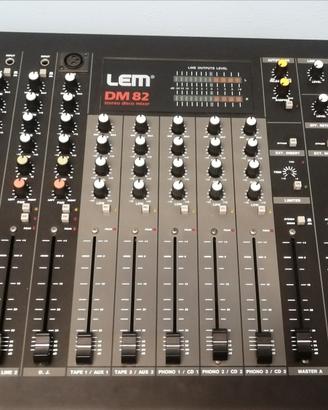 mixer lem dm 82 