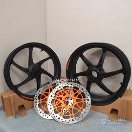 Ktm 1390 1290 cerchi oz gass rsa dischi rm2 sbk