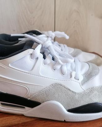 Air Jordan 4 RM