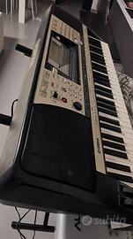  tastiera yamaha psr 740