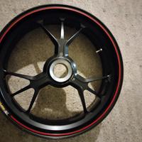 cerchio ducati 1199 s 