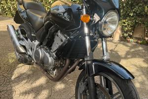 CB 500f del 2005 a CARBURATORE