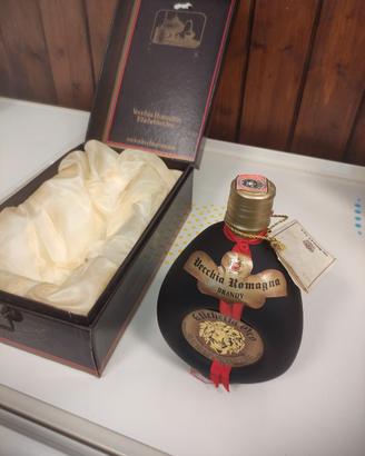 Vecchia Romagna Brandy etichetta oro