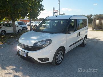 Fiat Doblo 7 posti autovettura