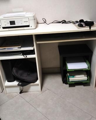 Tavolo per PC bianco