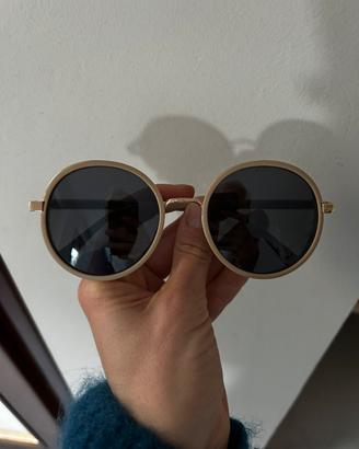 Occhiali beige rotondi