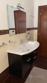 Arredo bagno in Wengè