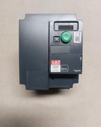 Schneider , Inverter Serie 320 - 4 KW , trifase ;