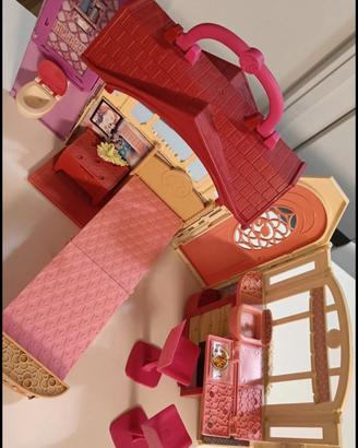 casa di Barbie portatile 