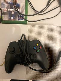 Xbox one s + tre giochi + controller