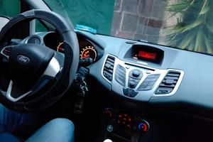 Fiesta 1400cc GPL/Benzina Valuto Permuta 