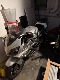 brutta fuori Bella Dentro CBR 600 FSport 2001-2002