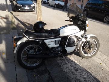 moto guzzi sp1000