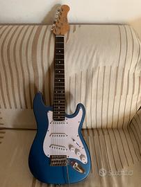 Chitarra elettrica Eko 3/4 mai usata